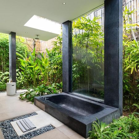 Villa Alice By Villa Finder Seminyak  Ngoại thất bức ảnh