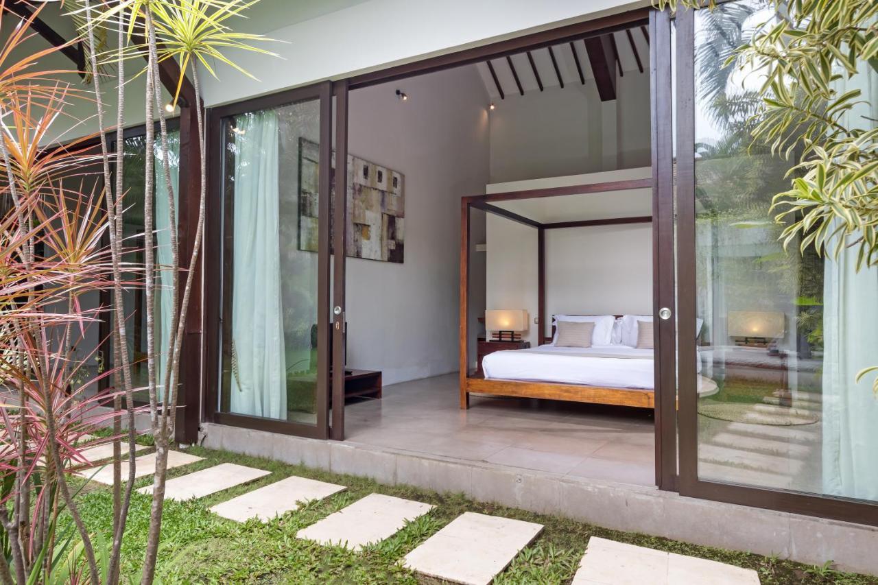 Villa Alice By Villa Finder Seminyak  Ngoại thất bức ảnh