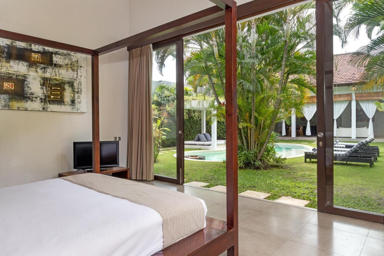 Villa Alice By Villa Finder Seminyak  Ngoại thất bức ảnh
