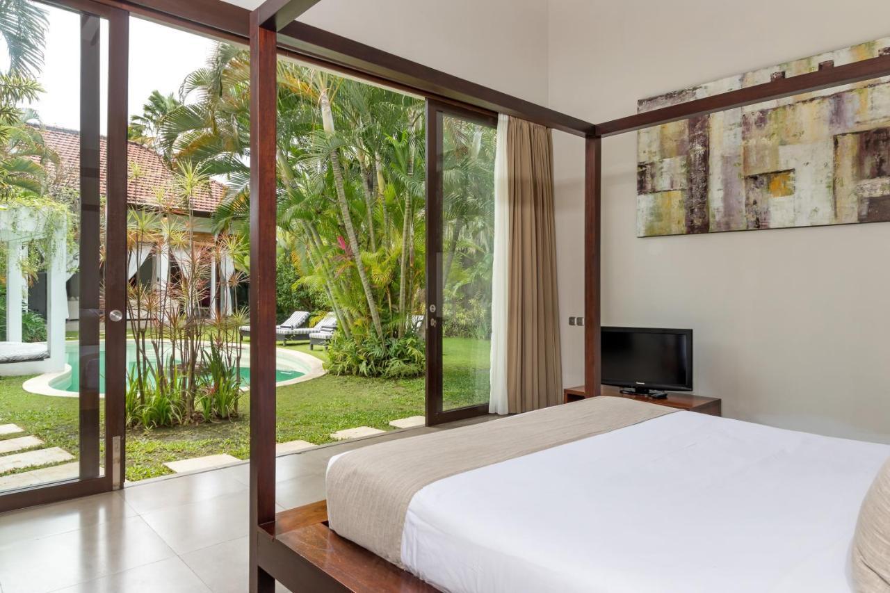 Villa Alice By Villa Finder Seminyak  Ngoại thất bức ảnh