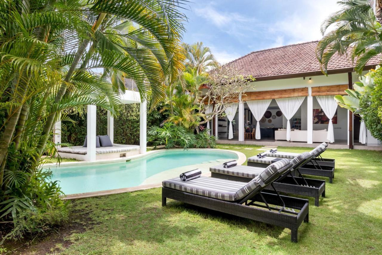 Villa Alice By Villa Finder Seminyak  Ngoại thất bức ảnh