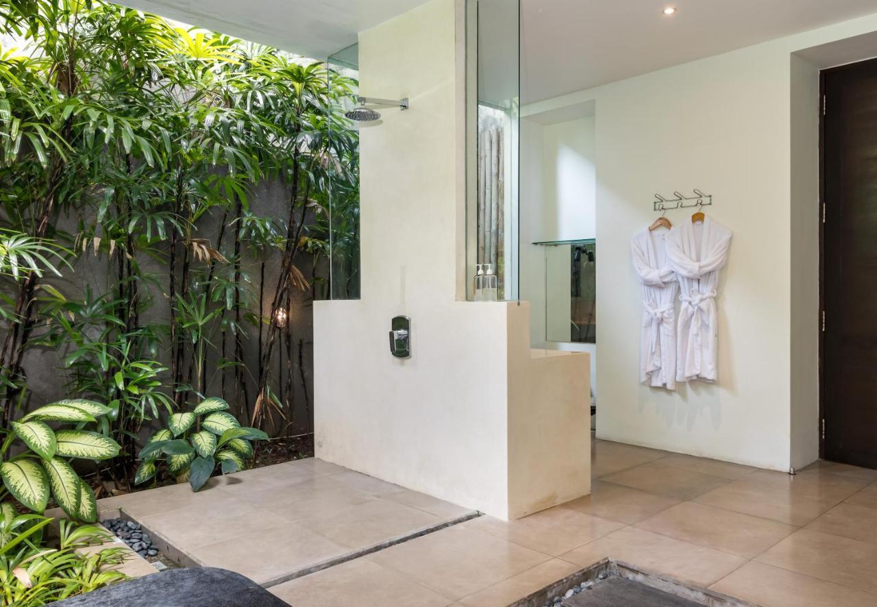 Villa Alice By Villa Finder Seminyak  Ngoại thất bức ảnh