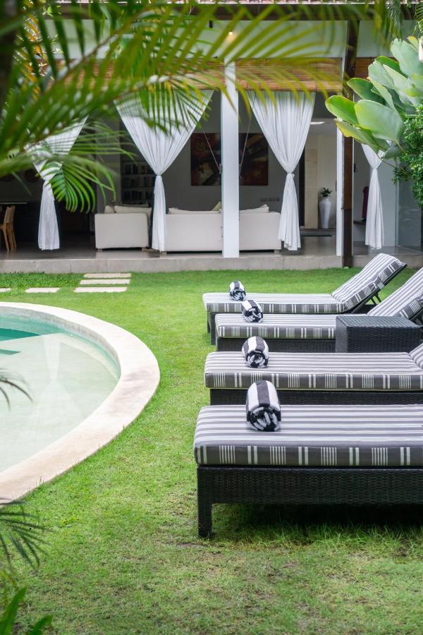 Villa Alice By Villa Finder Seminyak  Ngoại thất bức ảnh
